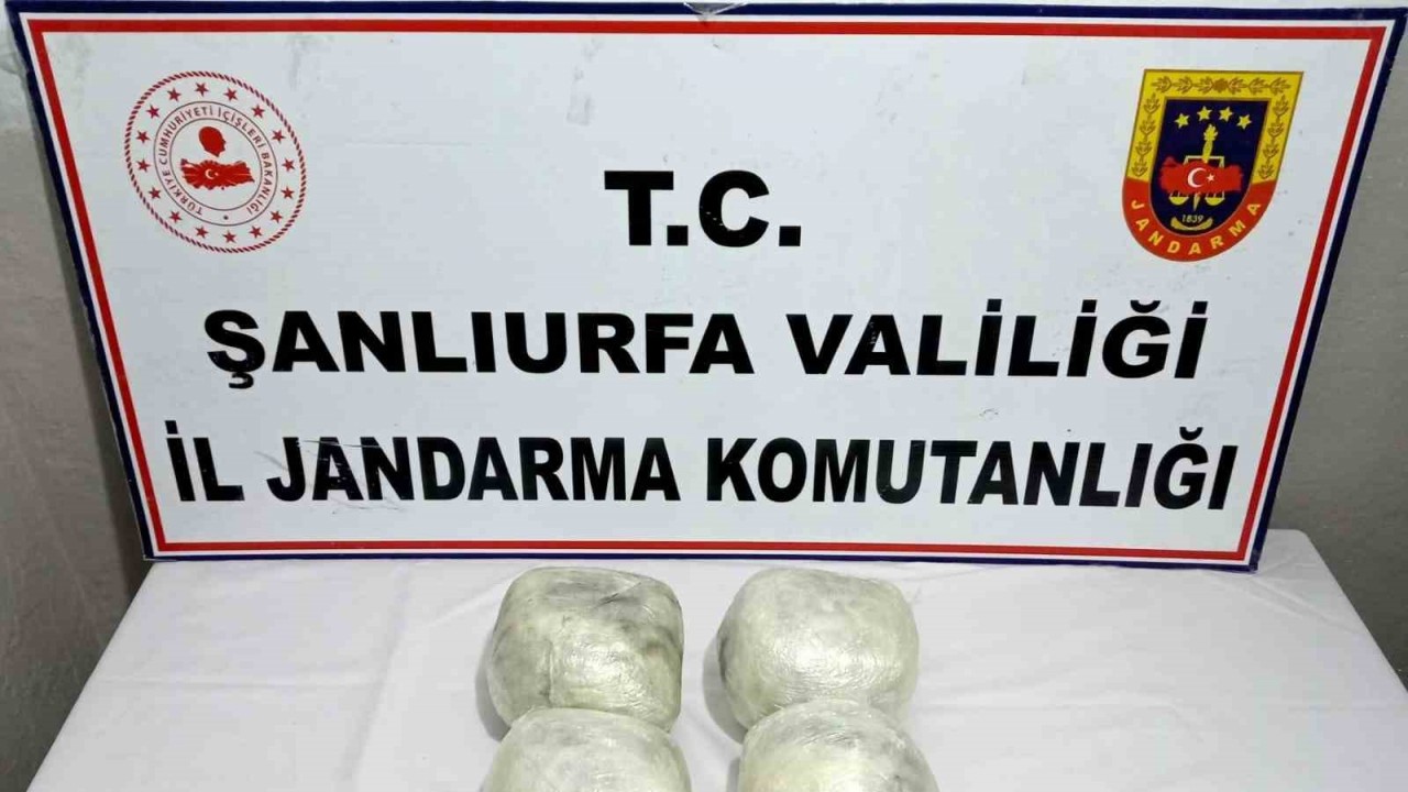 Yolcu otobüsünde 5 kilo esrar ele geçirildi