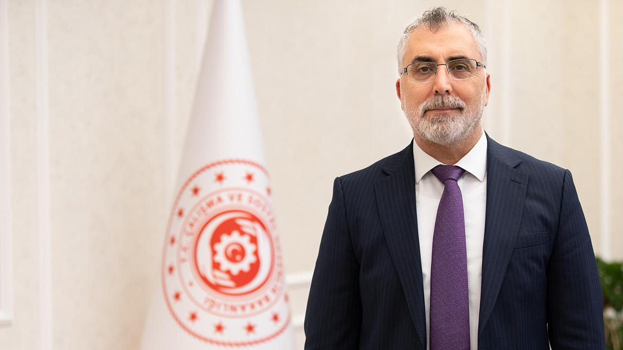 Bakan Işıkhan: Esnek çalışma biçimlerini yaygınlaştıracağız