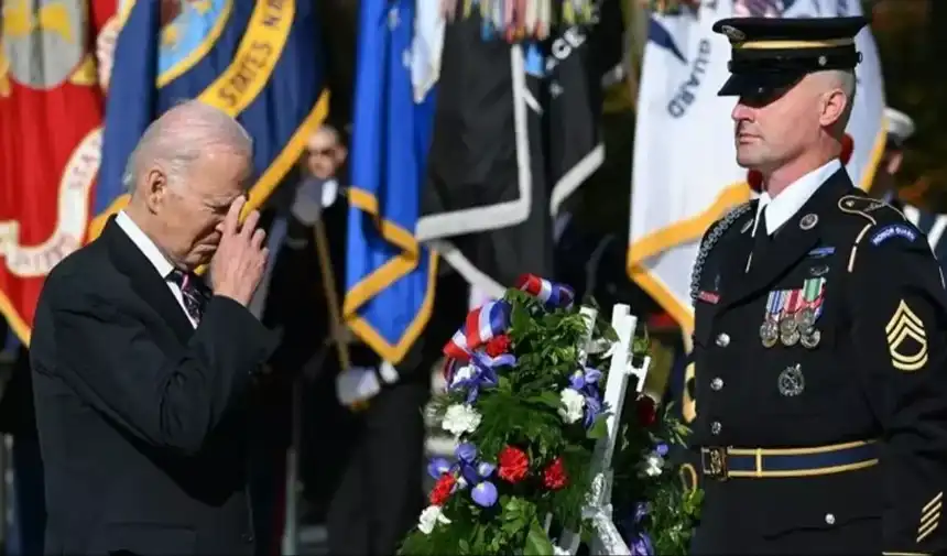 Joe Biden yine akıl tutulması yaşadı! Askerden komut aldı