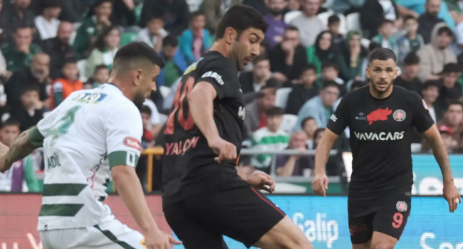 Konyaspor 1 puanı uzatmada kurtardı