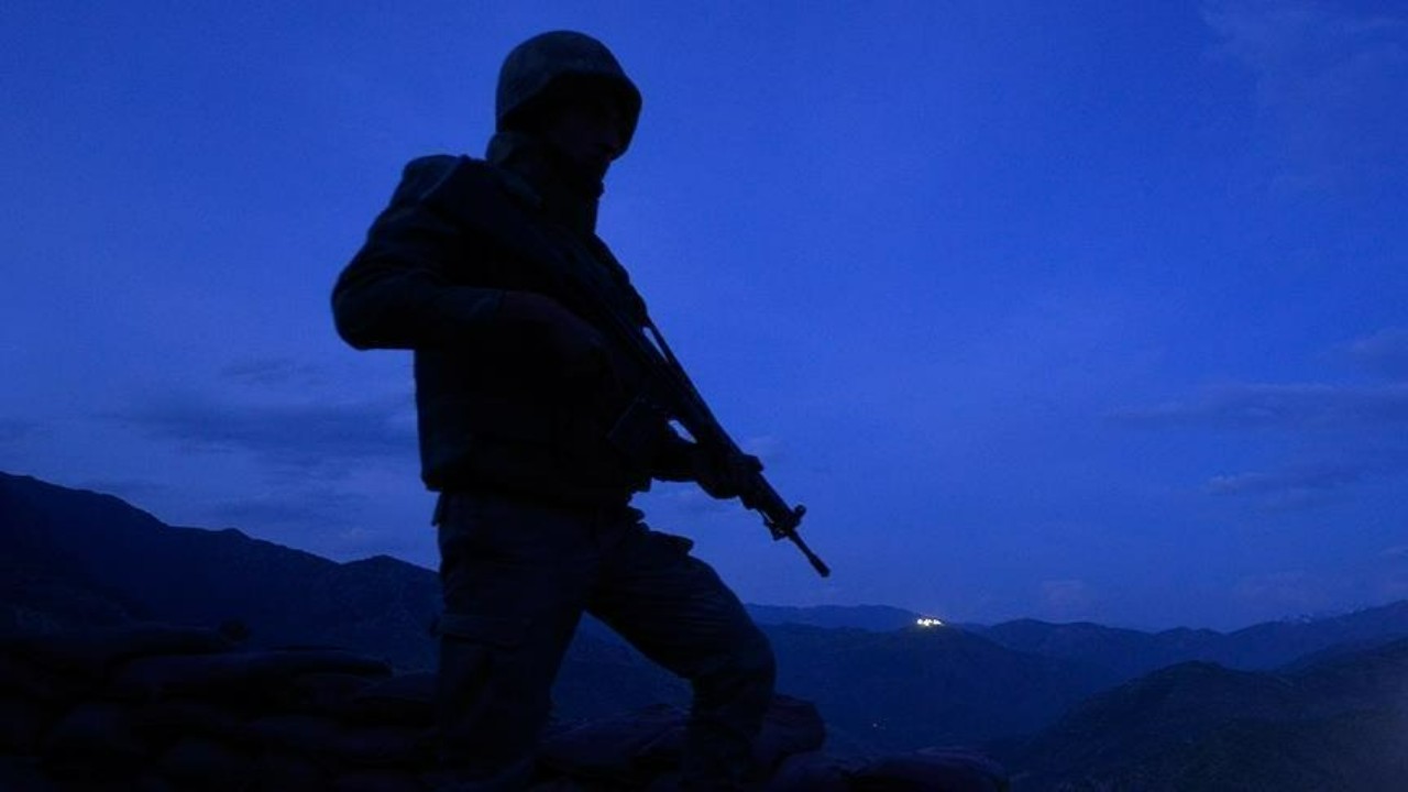 Saldırı hazırlığındaki 2 PKK'lı terörist öldürüldü