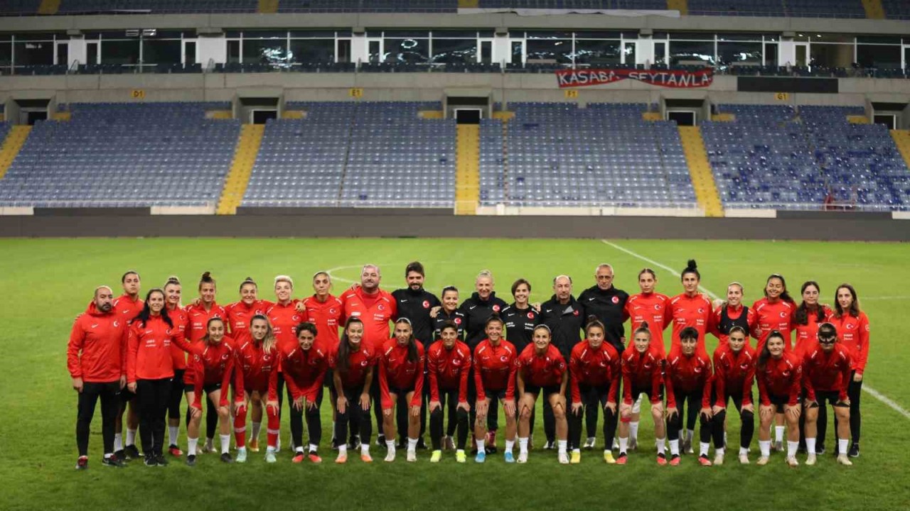 A Milli Kadın Futbol Takımı, 6’da 6 yapmak istiyor