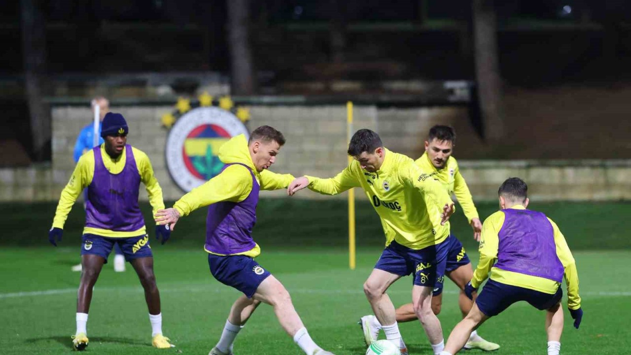 Fenerbahçe, Spartak Trnava maçı hazırlıklarına başladı