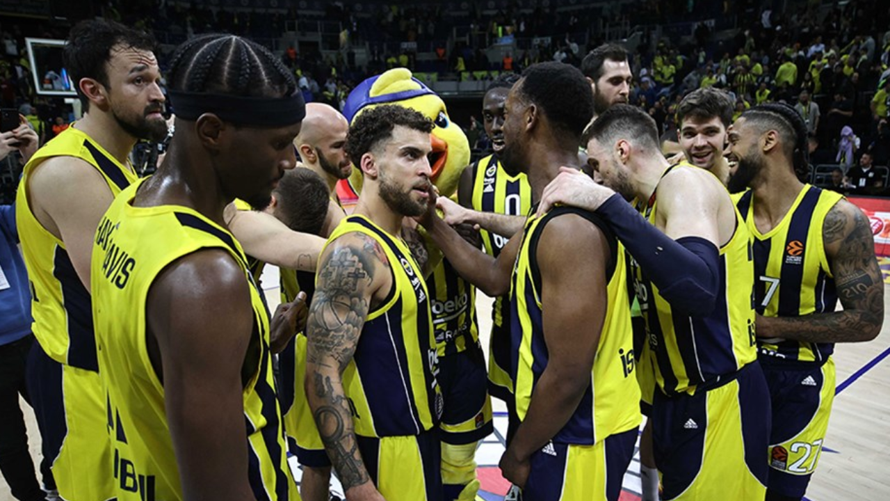 Fenerbahçe iç saha maçı için Litvanya'ya gidecek