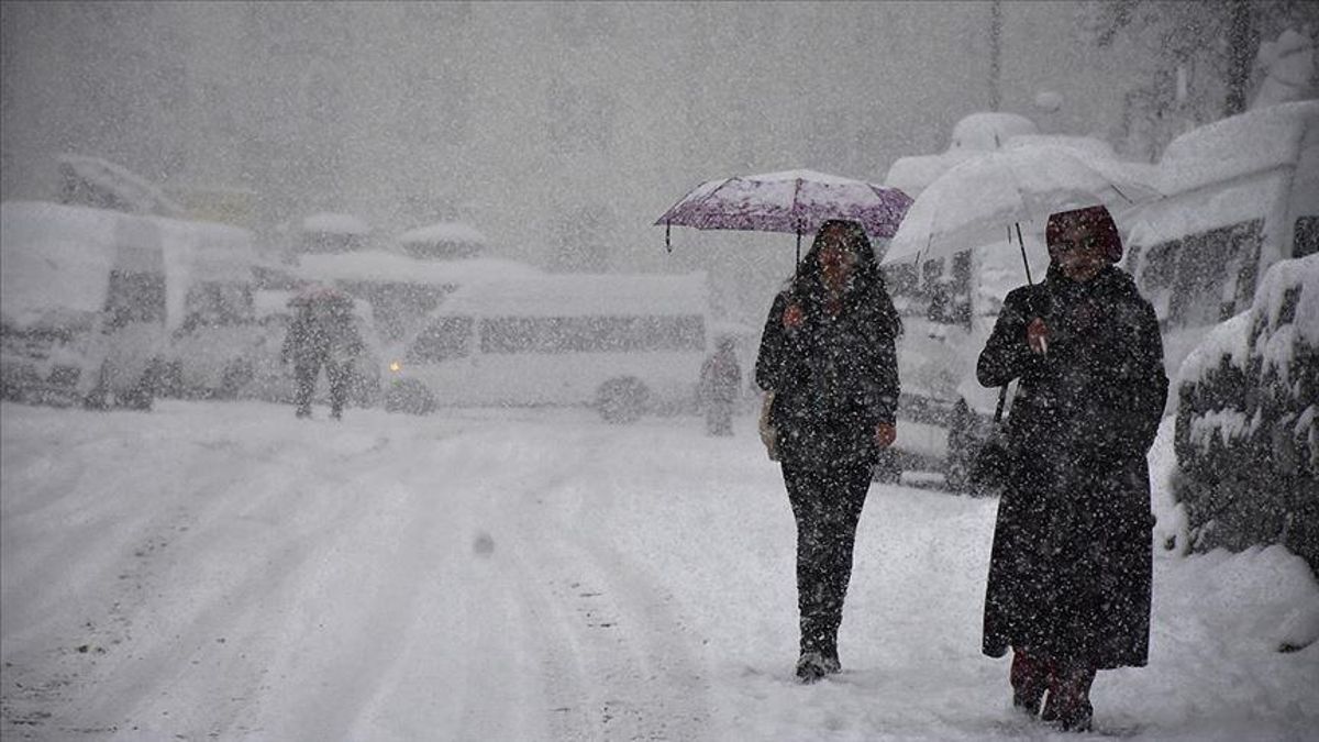 İstanbul'a kar ne zaman yağacak? Cuma gününden sonrasına dikkat!
