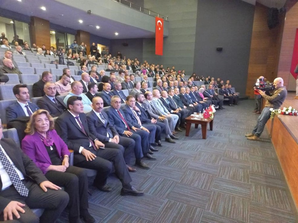 Türkiye'de Mühendis Olmak" konulu panel gerçekleştirildi