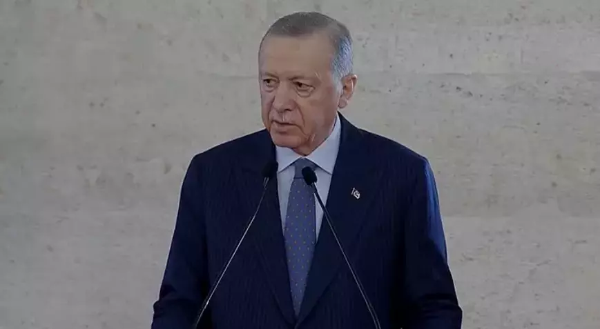 Cumhurbaşkanı Erdoğan: Zulme uğrayan tüm kardeşlerimize dua ediyoruz