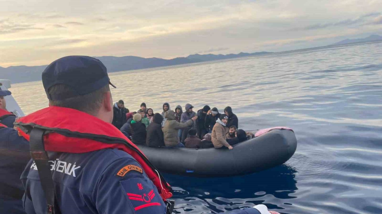 Bodrum’da 2 göçmen kaçakçısı şüphelisi gözaltına alındı