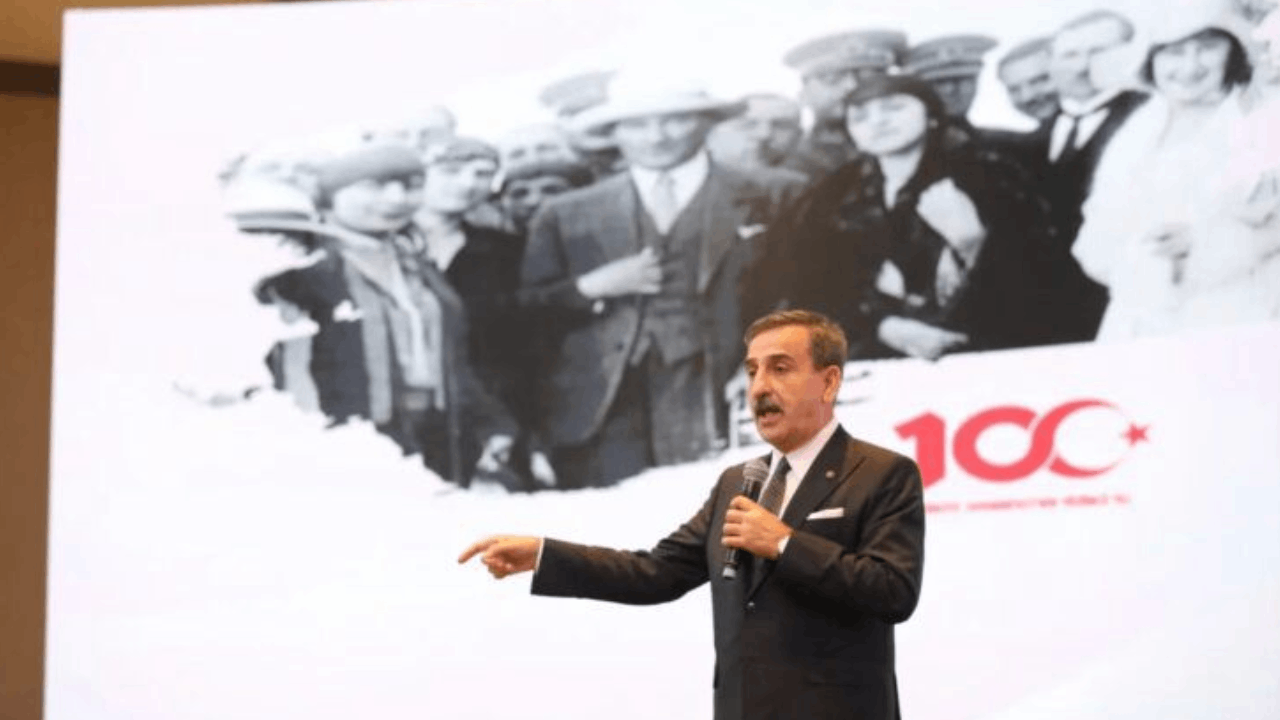 Önder Kahveci'den sendikalara 'kaymakam' tepkisi