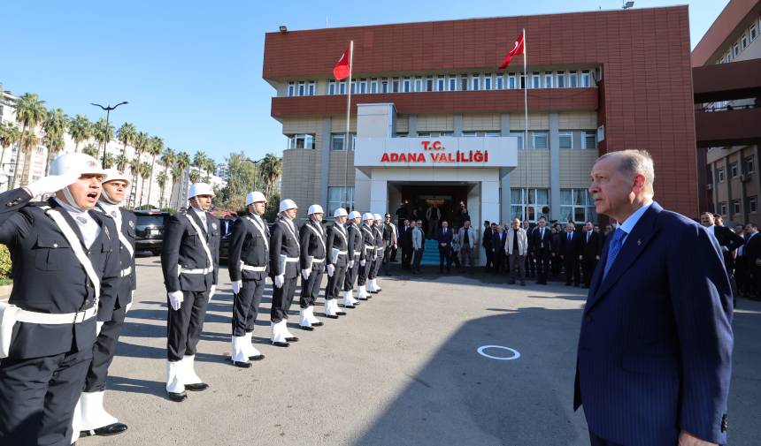 Cumhurbaşkanı Erdoğan Adana Valiliğini ziyaret etti