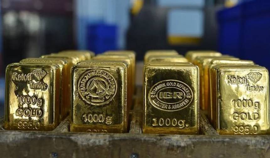 Altının kilogram fiyatı 2 milyon 439 bin liraya yükseldi