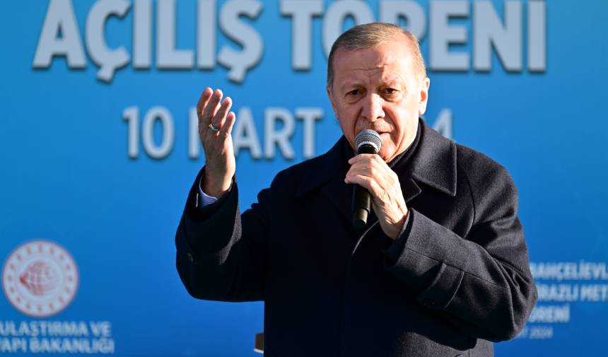 Cumhurbaşkanı Erdoğan: Rahmetli Kadir beyin yaptıklarına sahip çıkıyor