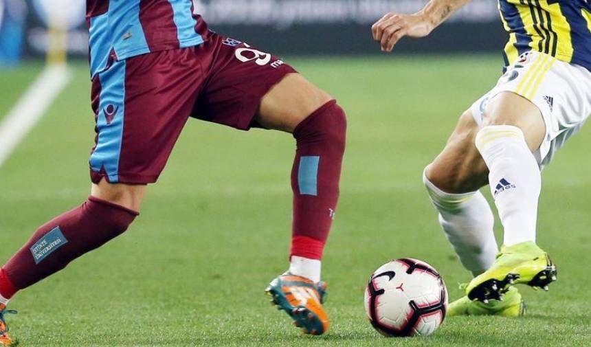 Trabzonspor - Fenerbahçe derbisi için flaş taraftar kararı