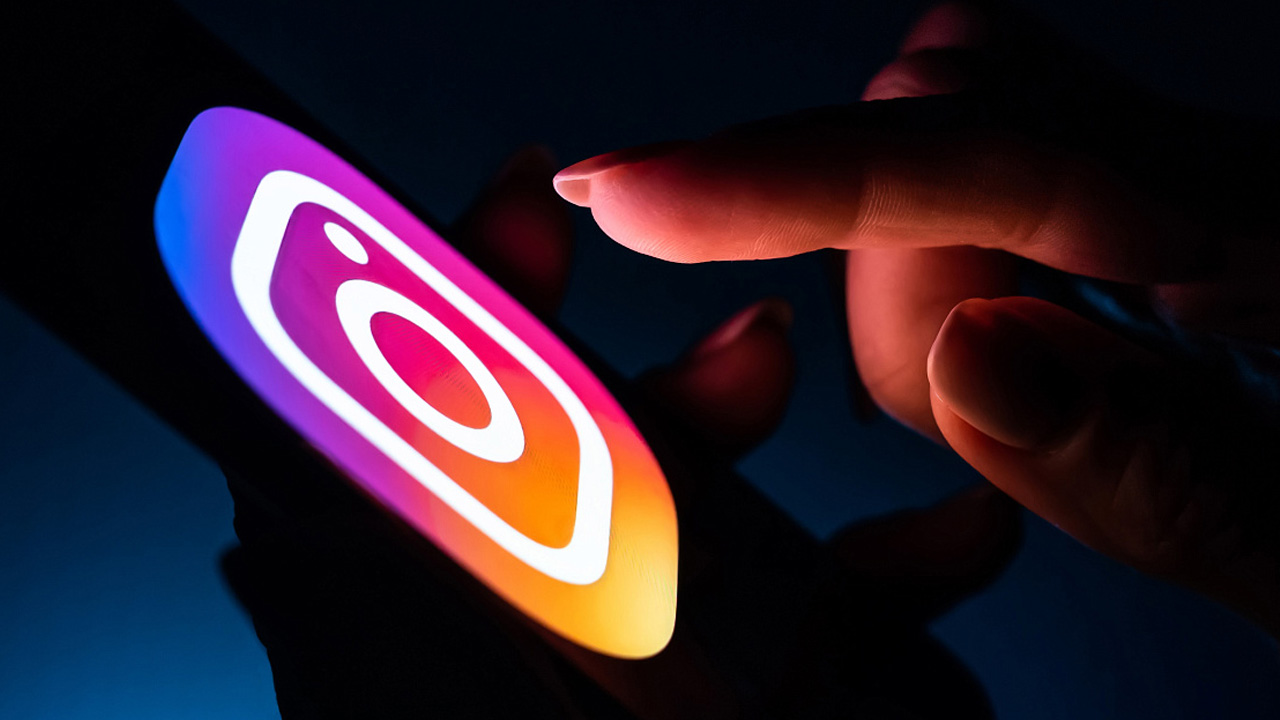 Instagram kullanıcılarına sundu: Geçmiş dönük gönderiler paylaşılacak!