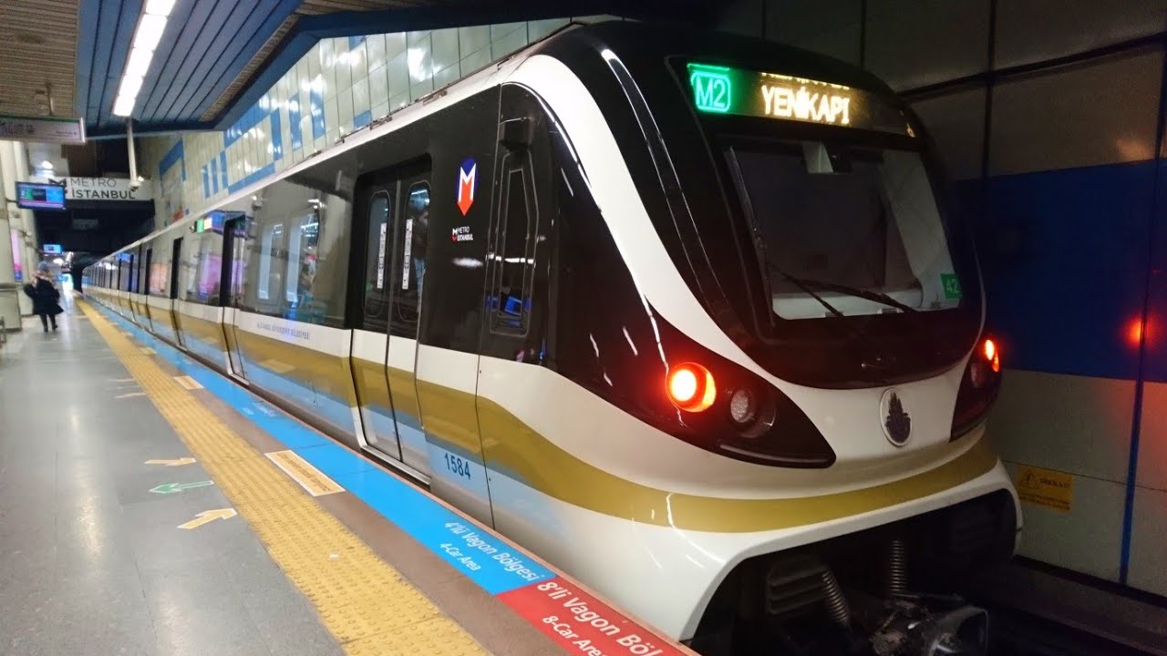 İstanbul'da iki metro hattında arıza