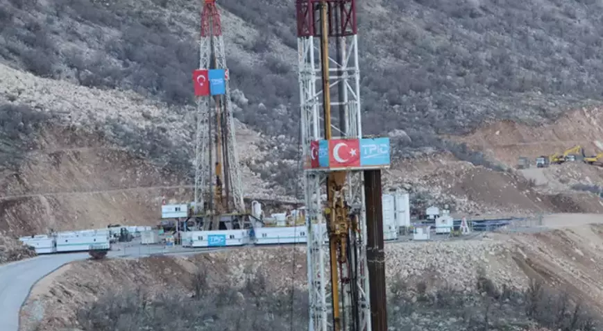 Gabar petrolünde yeni rekor! Bakan Bayraktar açıkladı