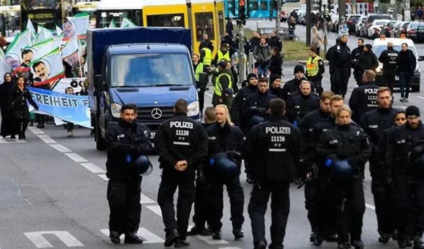 Alman polisinden terör örgütü PKK mitingine izin çıkmadı