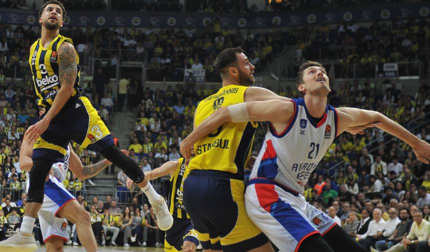 Türk derbisinde kazanan Anadolu Efes