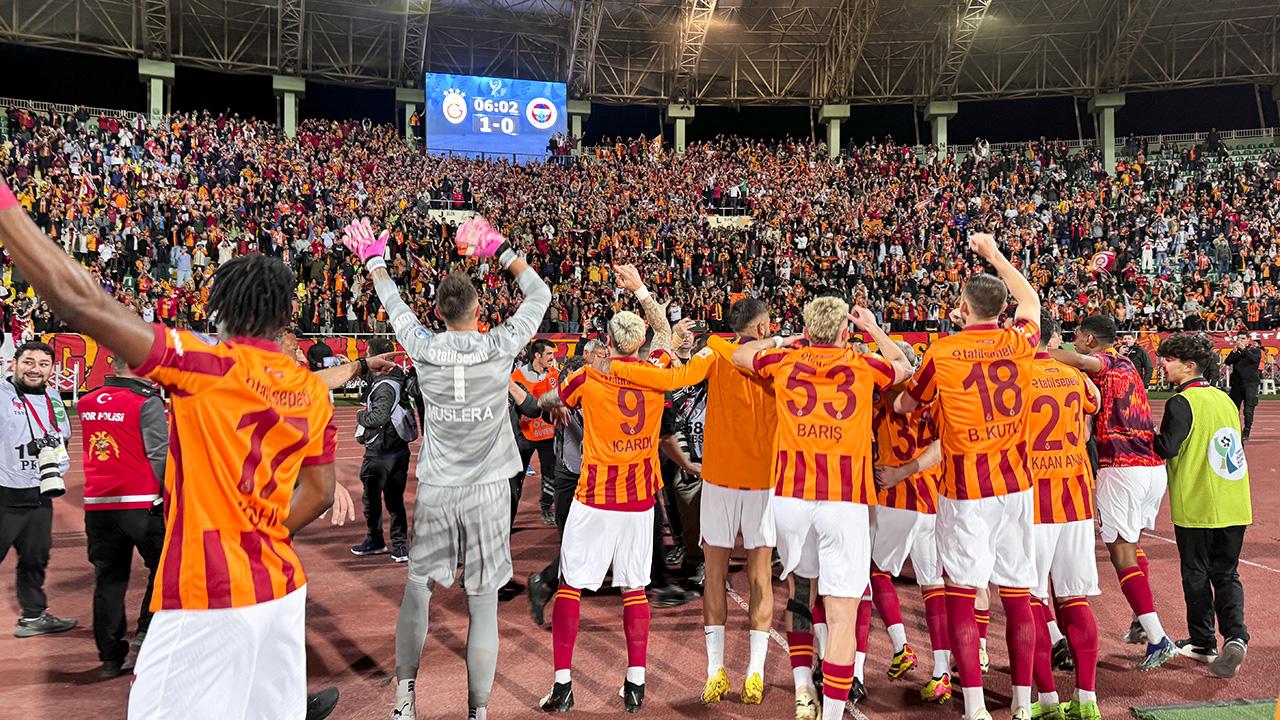 Galatasaray'dan Süper Kupa paylaşımı