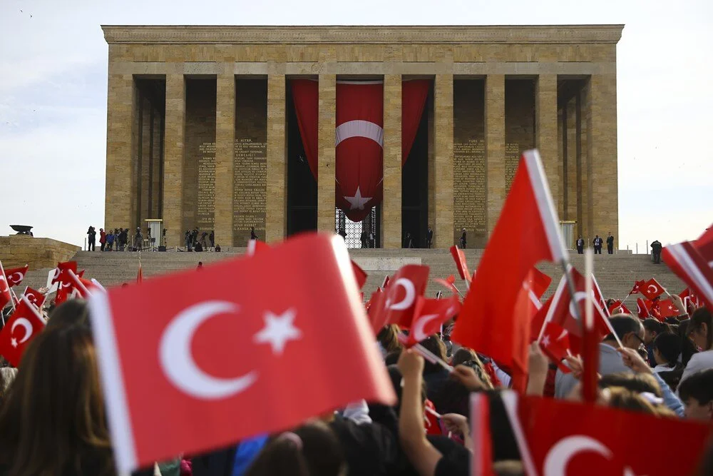 Anıtkabir, 23 Nisan'da 100 bini aşkın ziyaretçiyi ağırladı