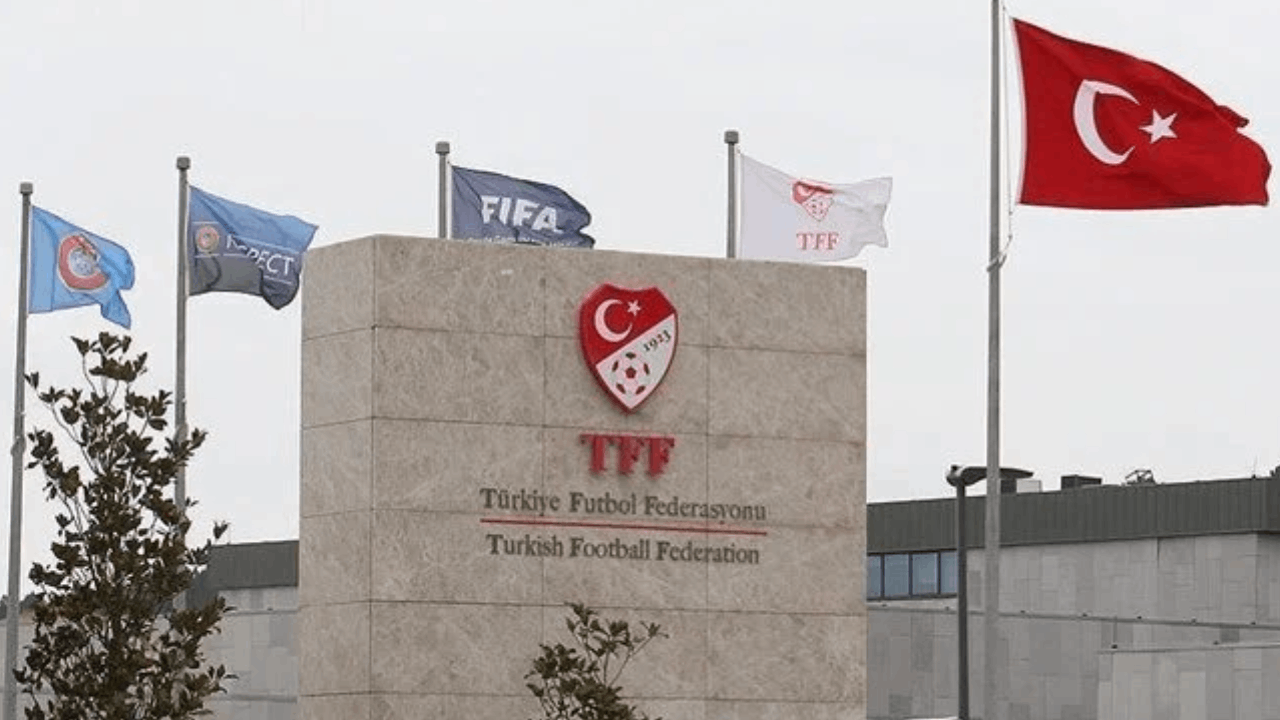 Fenerbahçe, Beşiktaş ve Trabzonspor'a ceza