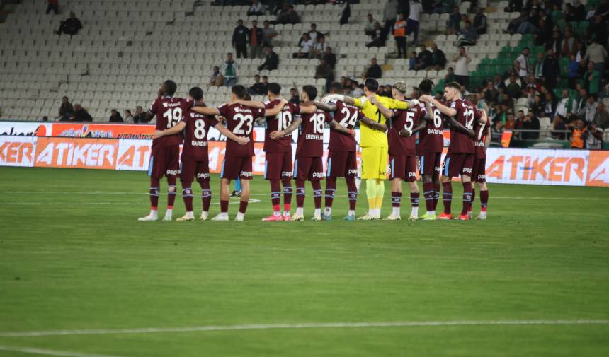 Trabzonspor'dan 1 dakikalık protesto