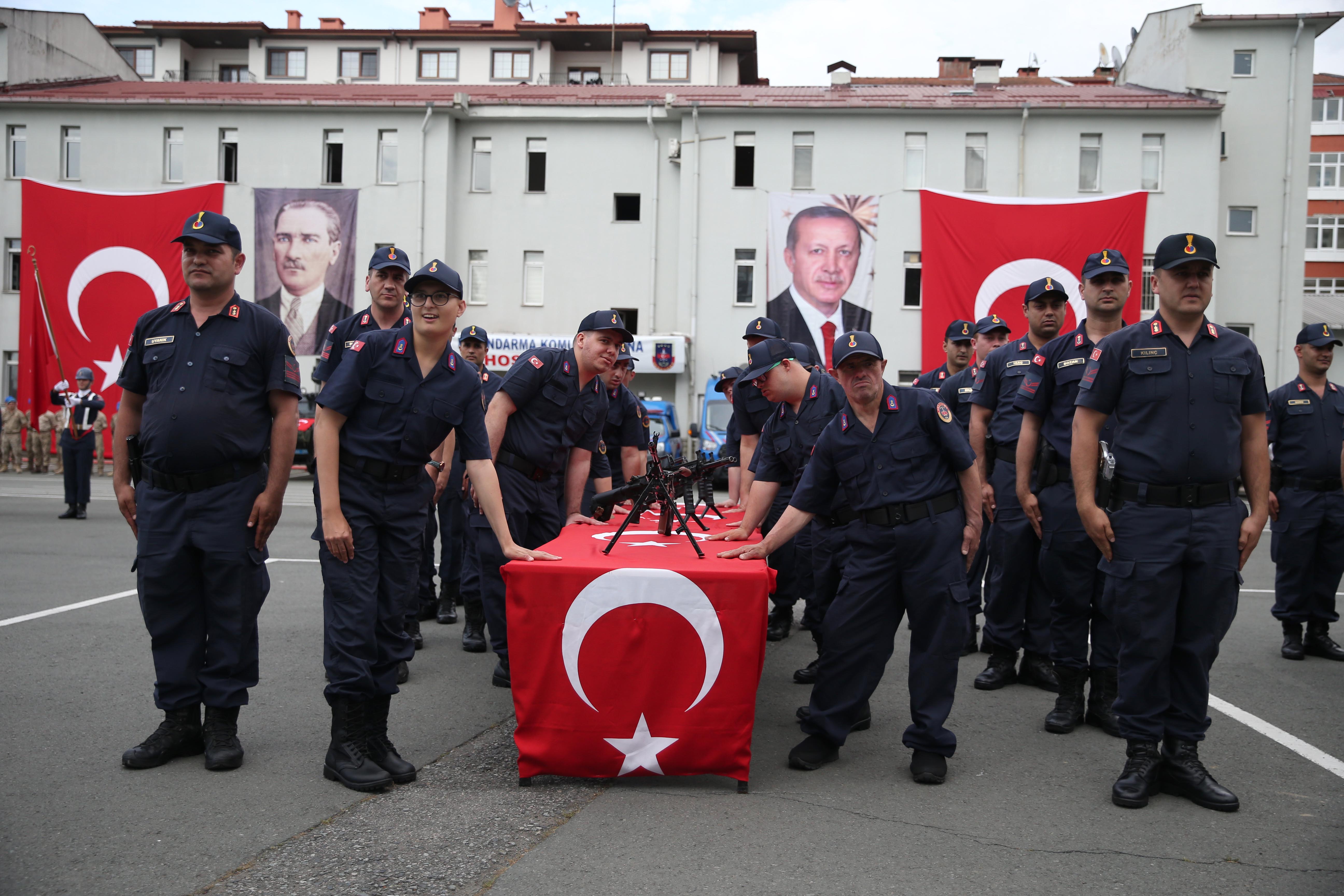 Rize'de 18 engelli birey temsili askerlik yaptı