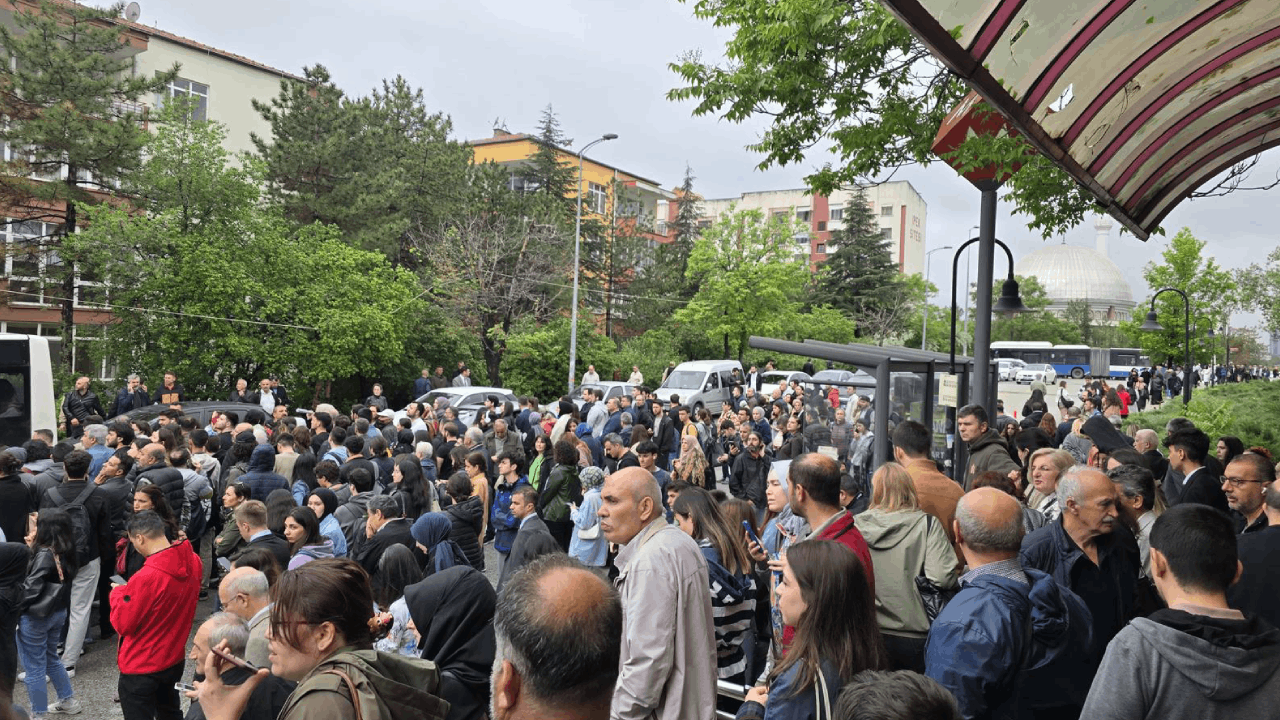 Ankara'da metro istasyonlarında aksama