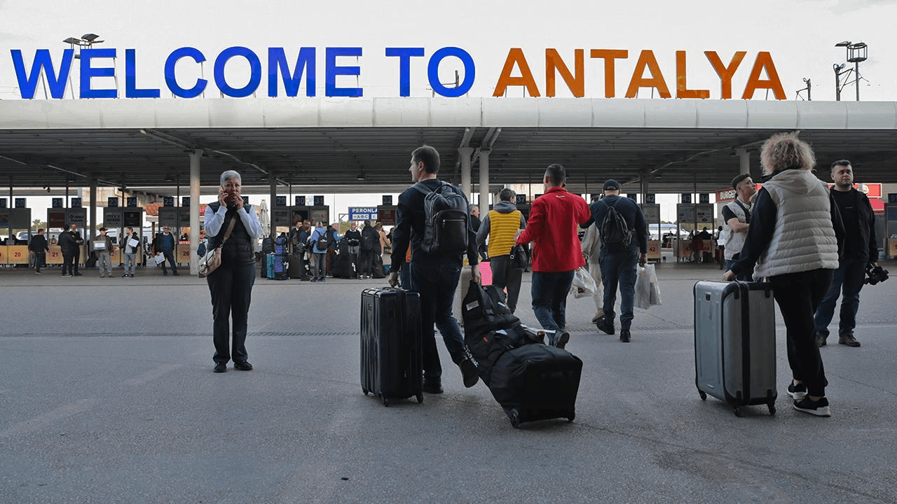 Antalya'dan yeni turizm rekoru