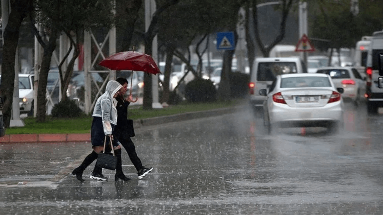 Meteorolojiden 28 il için uyarı: Kuvvetli yağışlara dikkat