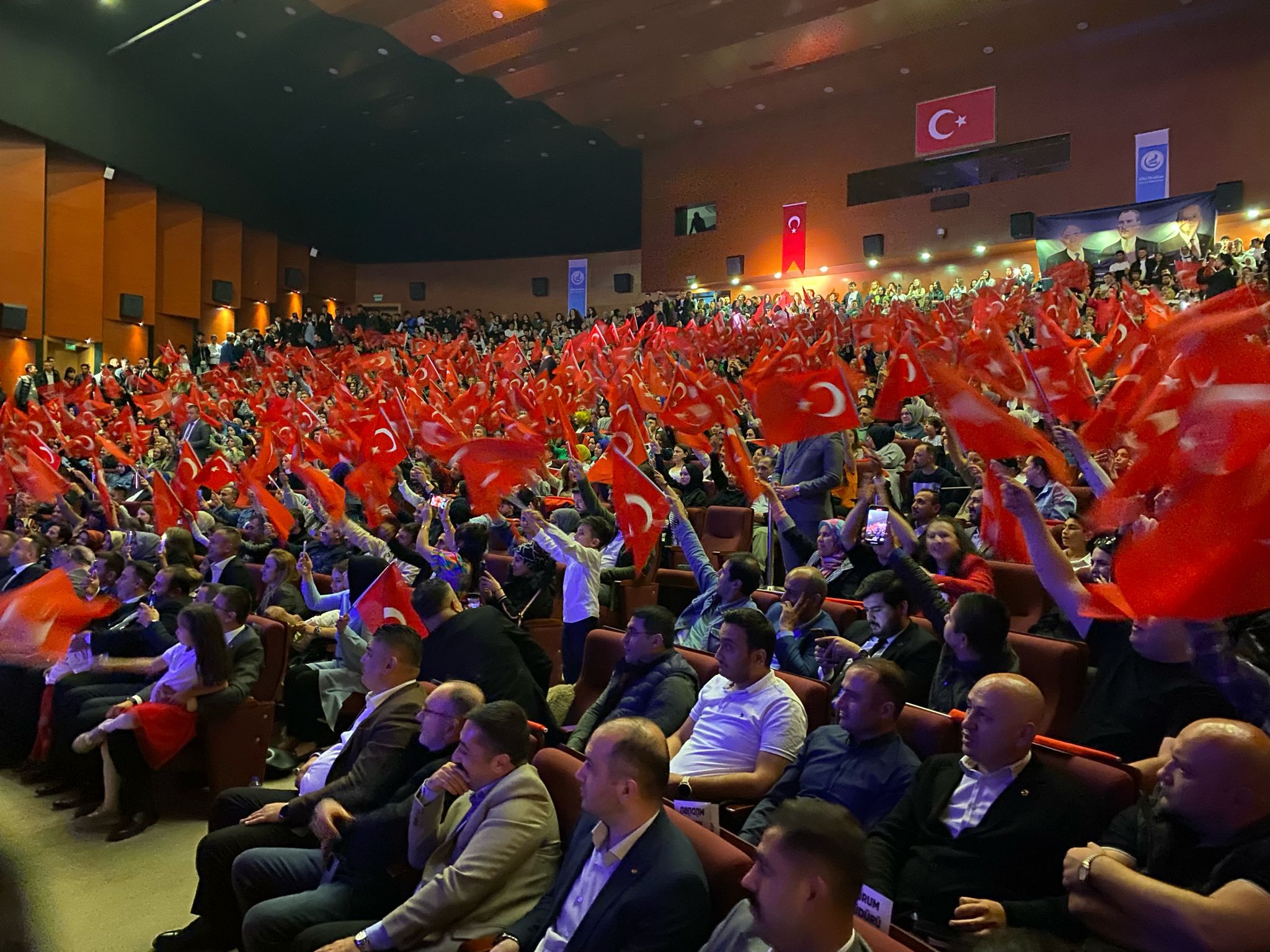 Ülkü Ocakları Bolu İl Başkanlığı, Türk Gençlik Şöleni düzenledi