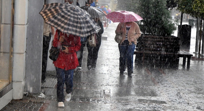 Meteoroloji'den gök gürültülü sağanak ve dolu uyarısı