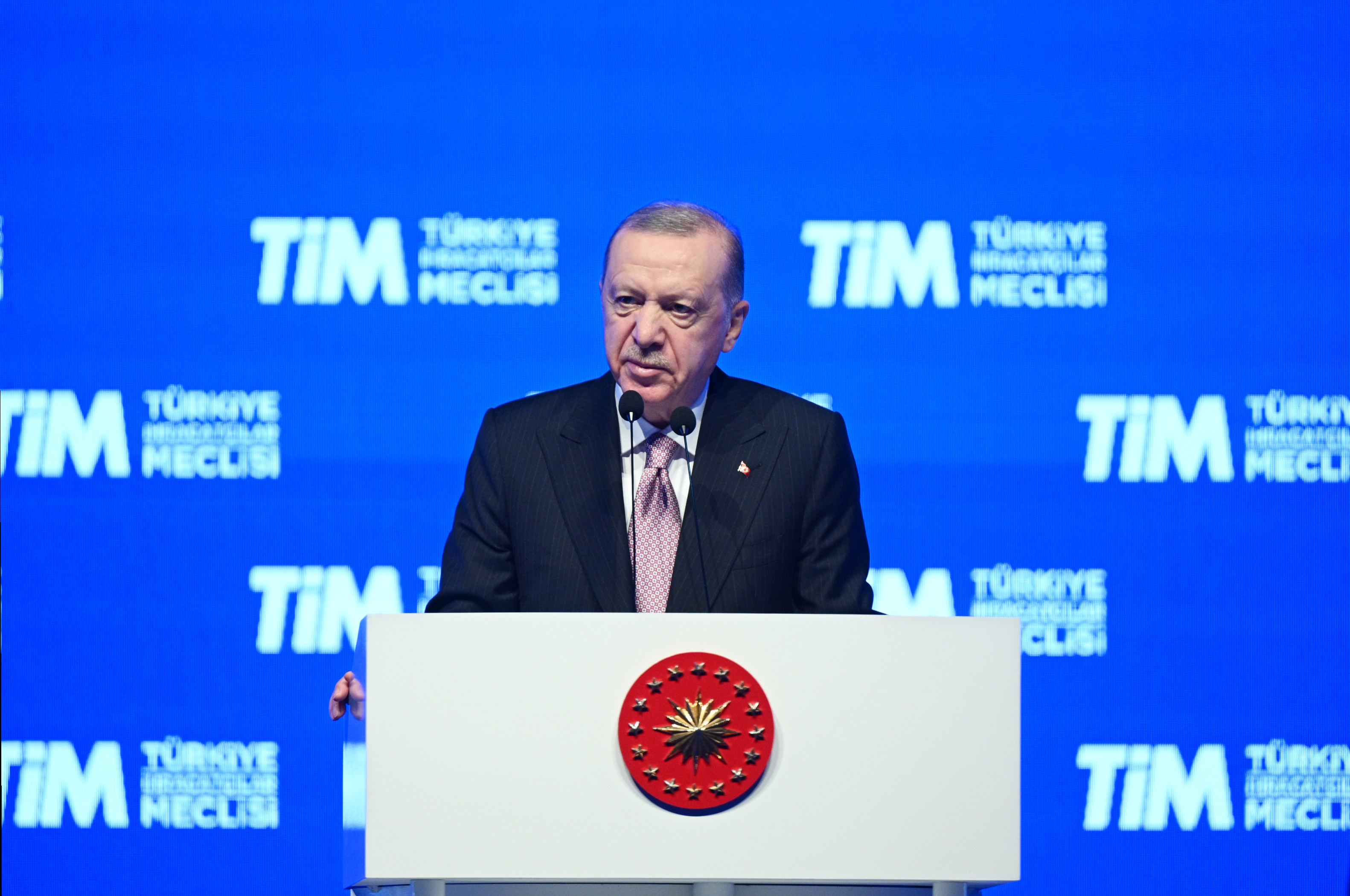 Cumhurbaşkanı Erdoğan yeni düzenlemeyi duyurdu: Pazartesiden itibaren geçerli olacak