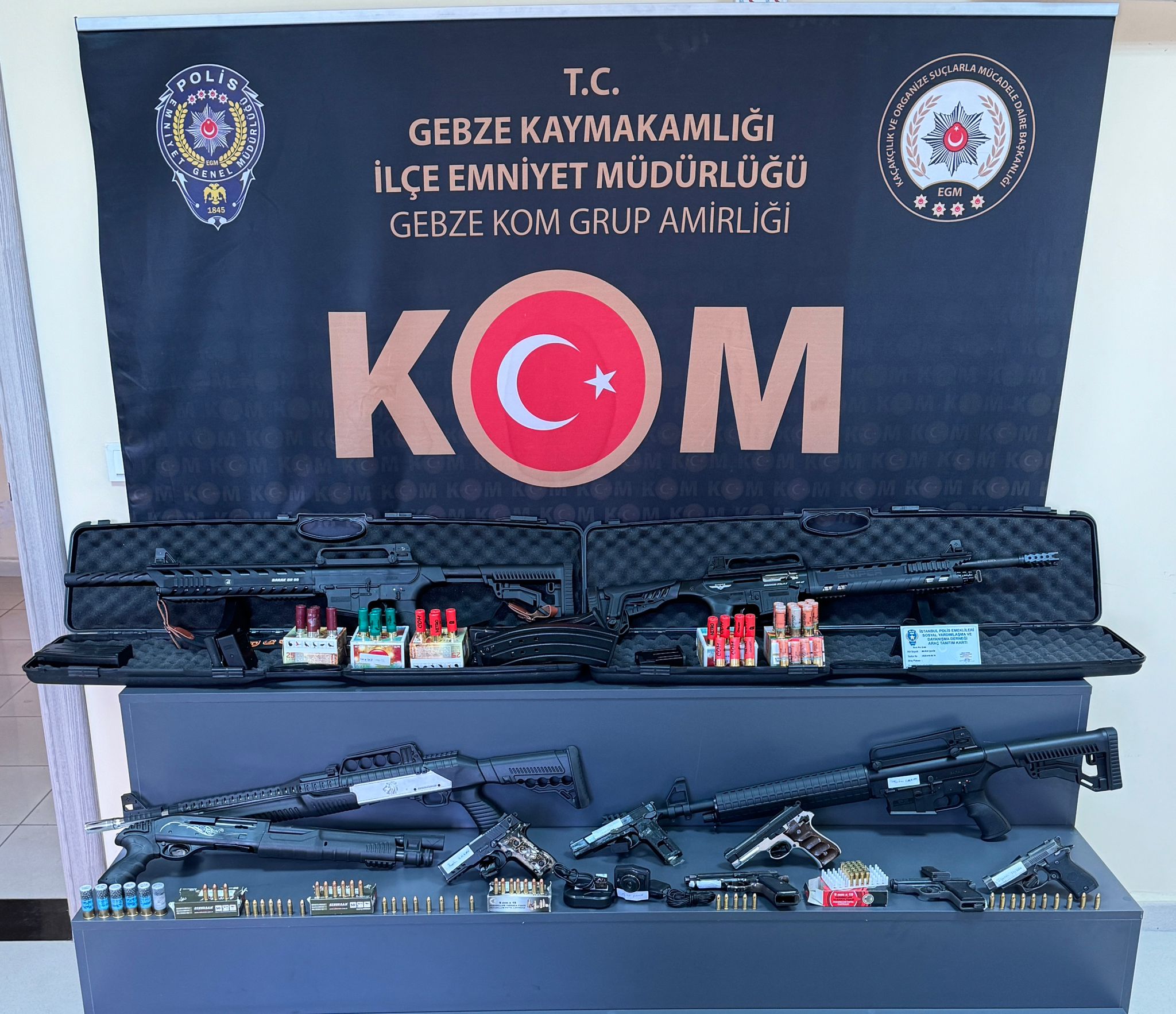 Kocaeli merkezli 8 ilde "dedektiflik" operasyonunda 23 zanlı yakalandı