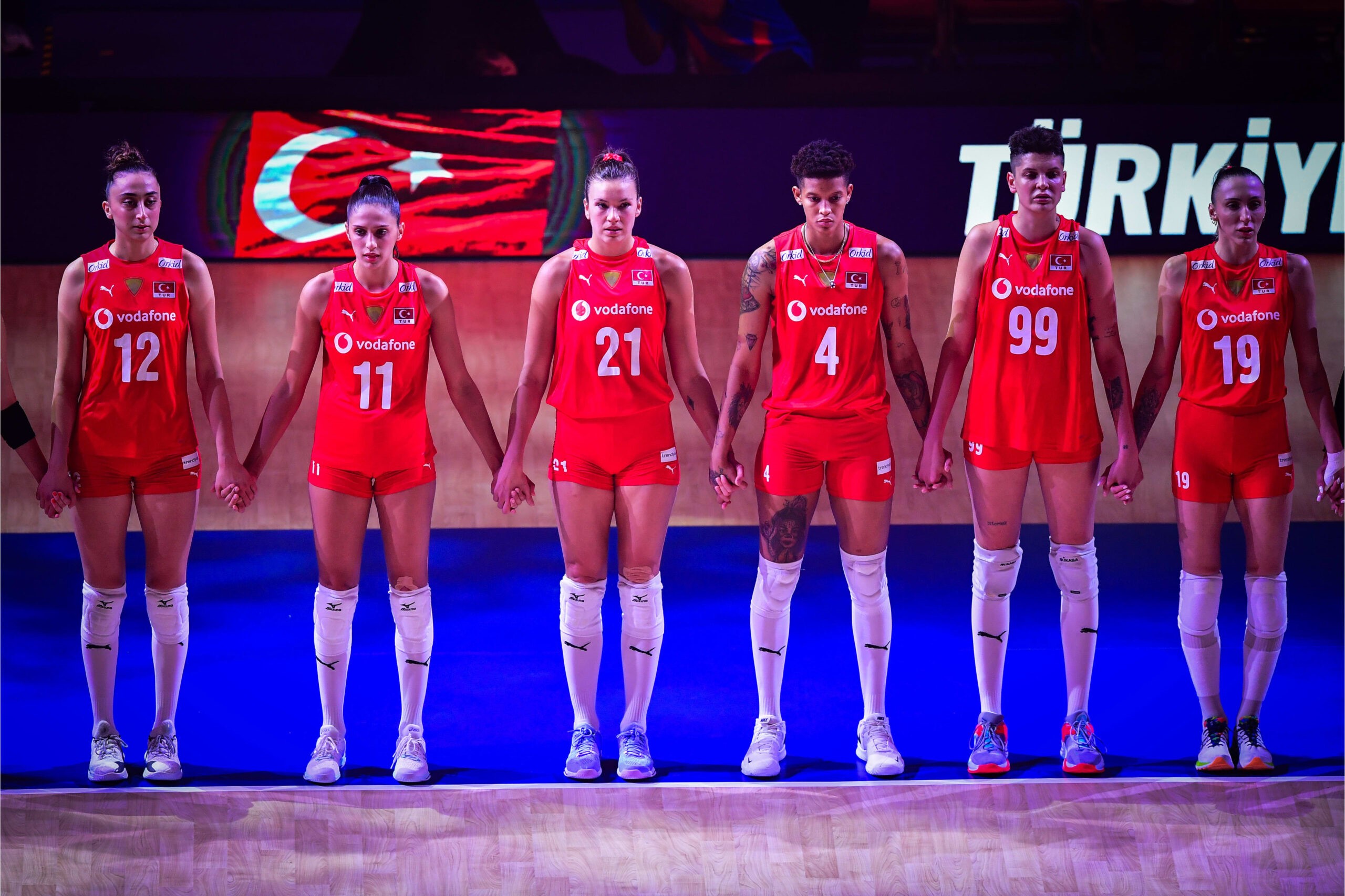 A Milli Kadın Voleybol Takımı, Milletler Ligi'nde finallere kalmayı garantiledi