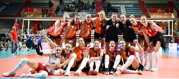 Balkan Şampiyonu Galatasaray, CEV Challenge Kupası'na galibiyetle başladı