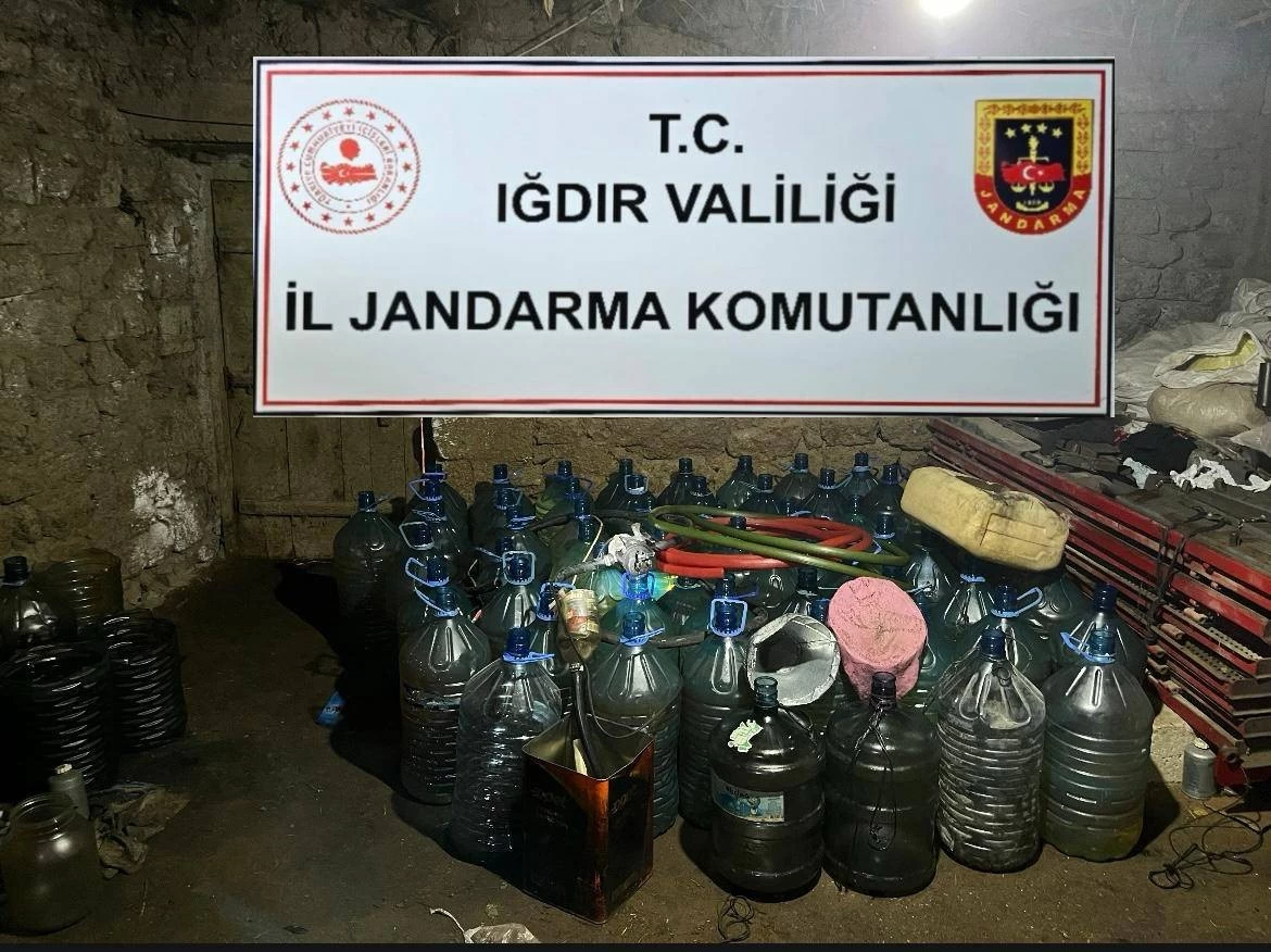 Iğdır’da 4 bin 150 litre kaçak akaryakıt ele geçirildi