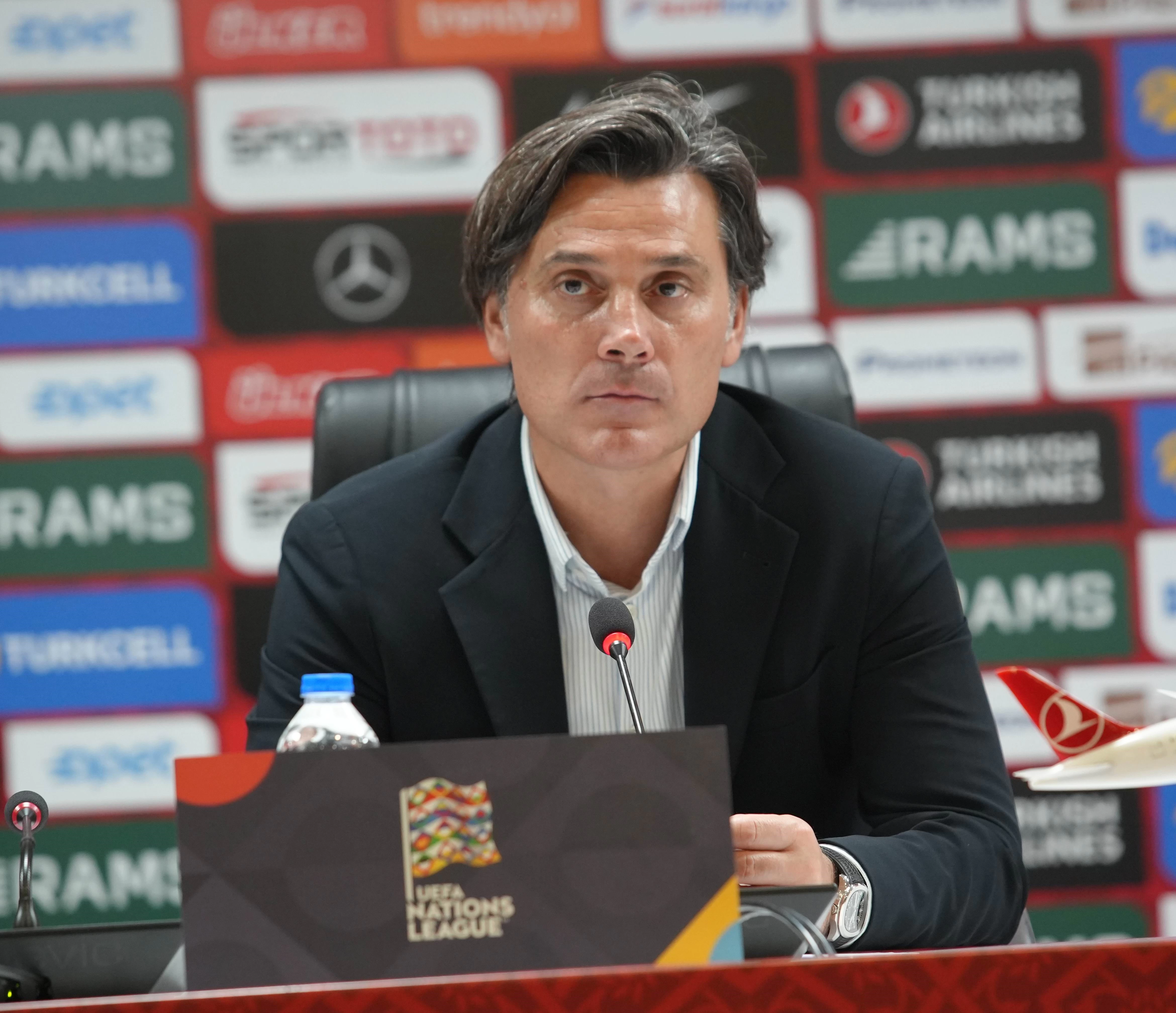 Montella: Maçı kazanmayı hak ettik