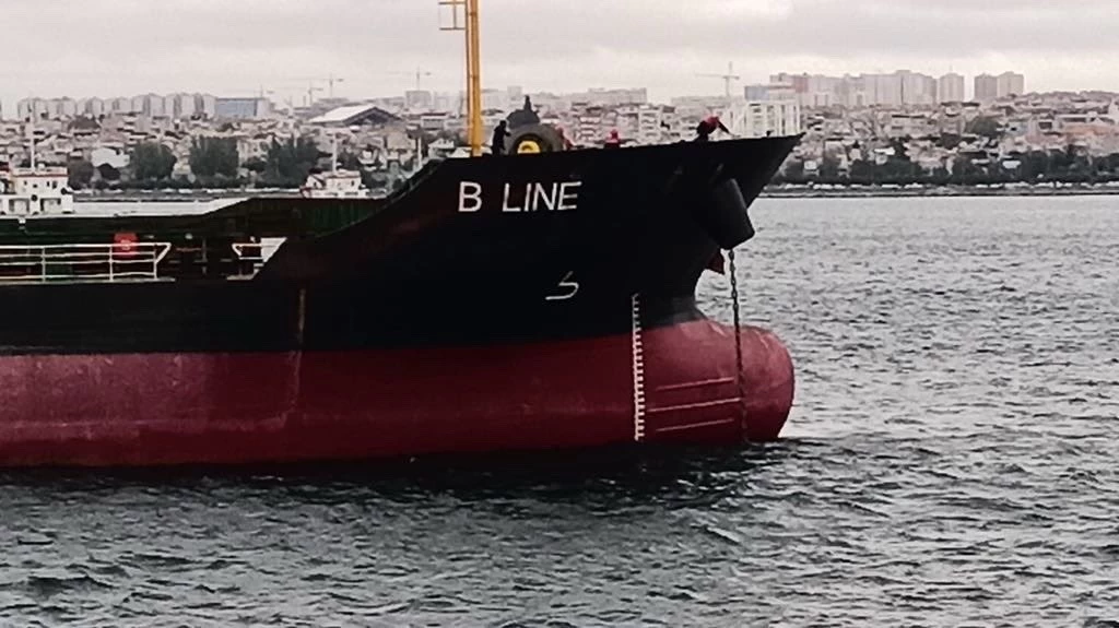 İstanbul Boğazı gemi trafiğine açıldı