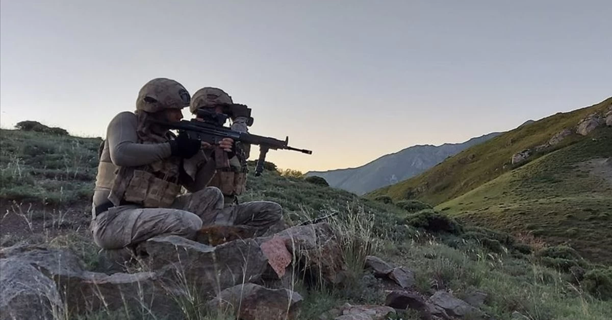 Türk Silahlı Kuvvetleri 8 PKK'lı teröristi etkisiz hale getirdi!