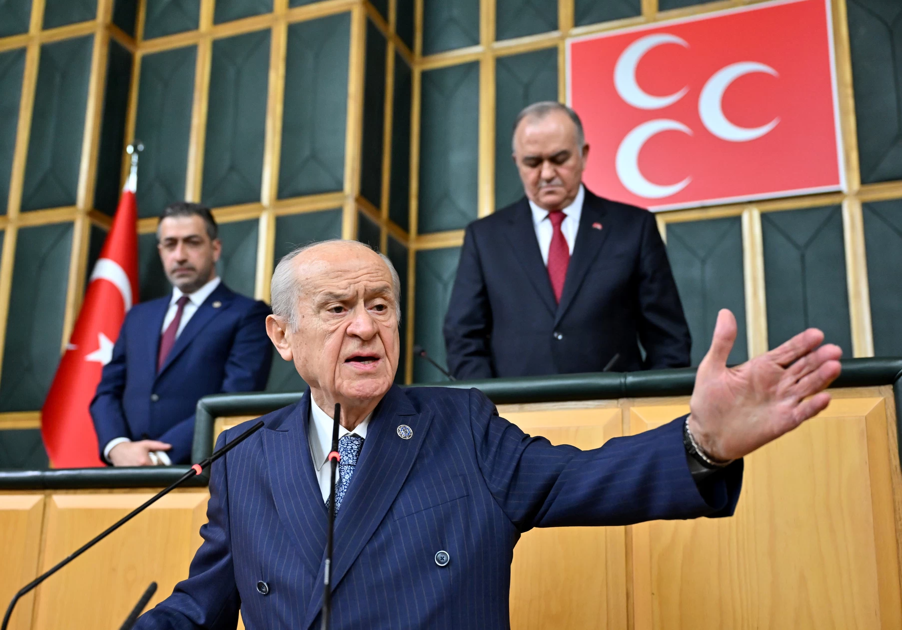 MHP Lideri Bahçeli: FETÖ elebaşının Türkiye'de gömüleceği bir toprak yok