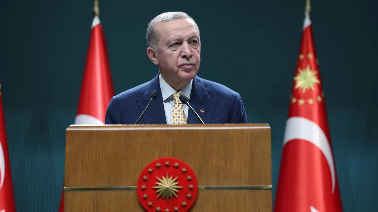 Cumhurbaşkanı Erdoğan: İstiklal savaşımızın kahramanlarını rahmetle anıyorum