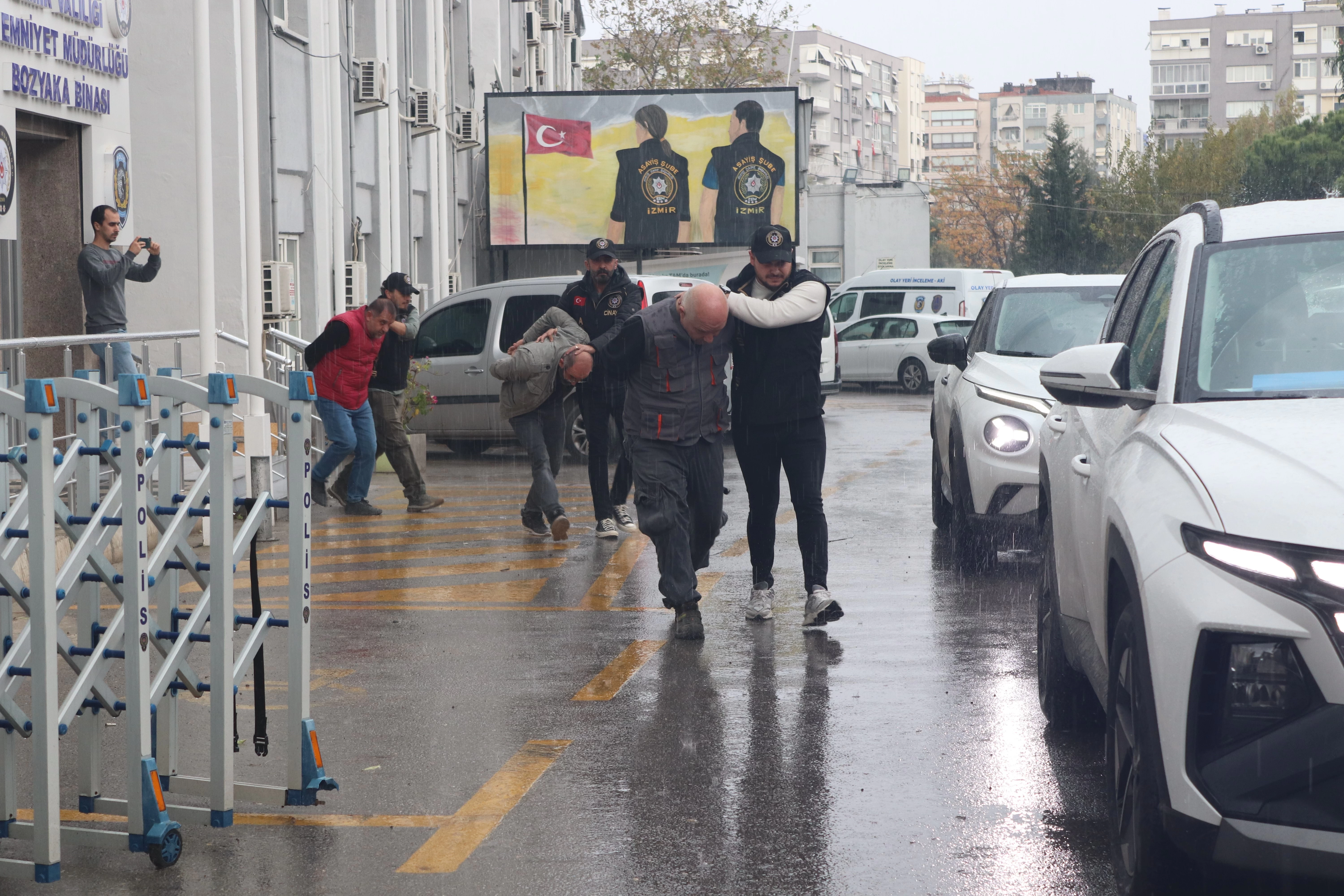 İzmir'de bir bebeğin öldüğü zehirlenme olayında yeni gelişme