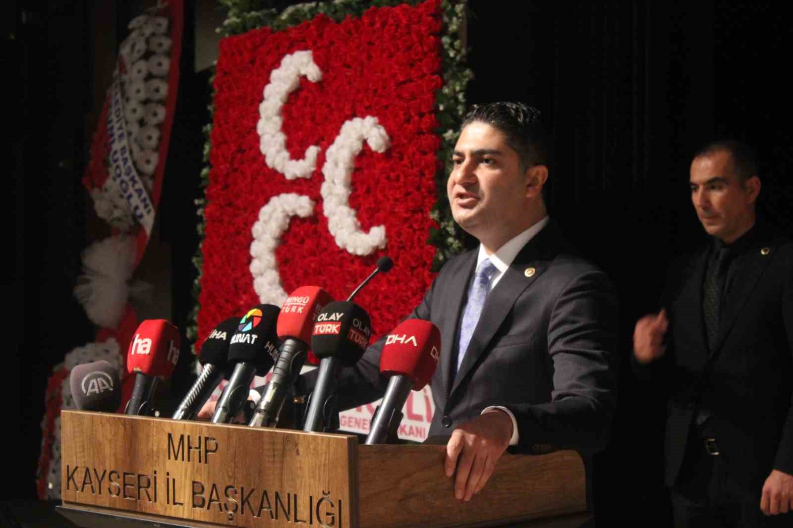 MHP'li Özdemir