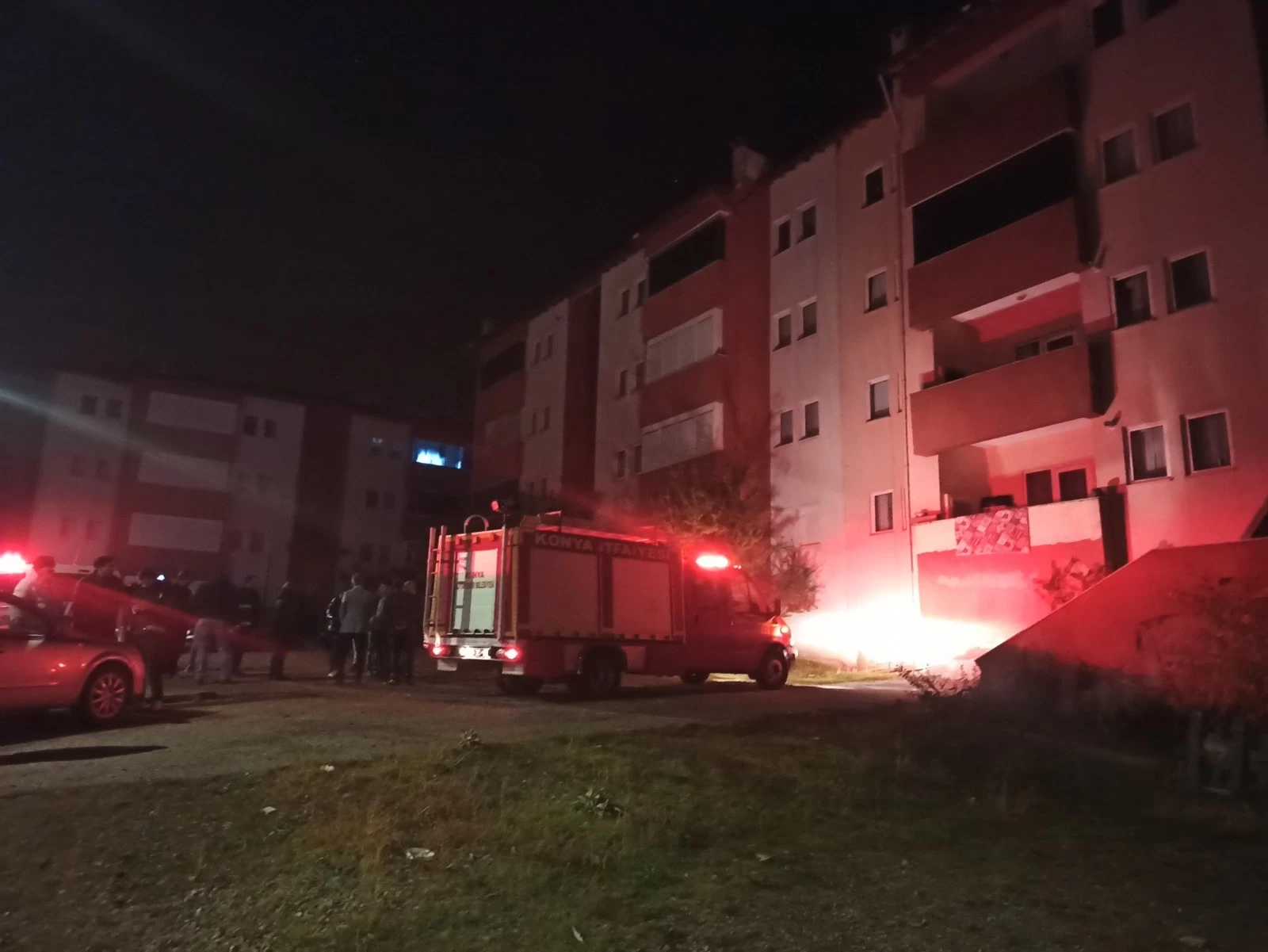 Konya'da 4 katlı apartmanda mutfak çöktü: Bina boşaltıldı