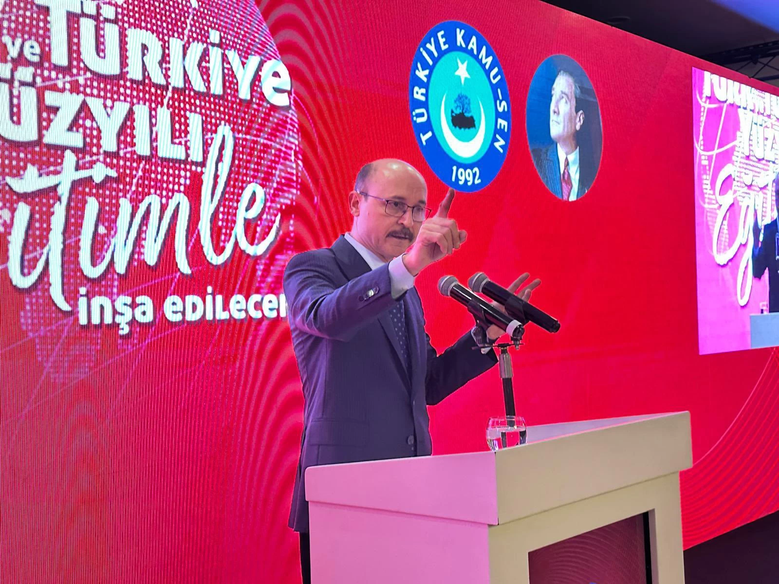 Talip Geylan: "Yiğitlik abidesi yol arkadaşlarımın her biriyle gurur duyuyorum"