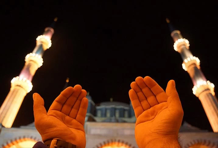 Ezan duası Türkçe ve Arapça okunuşu! Ezan duası anlamı