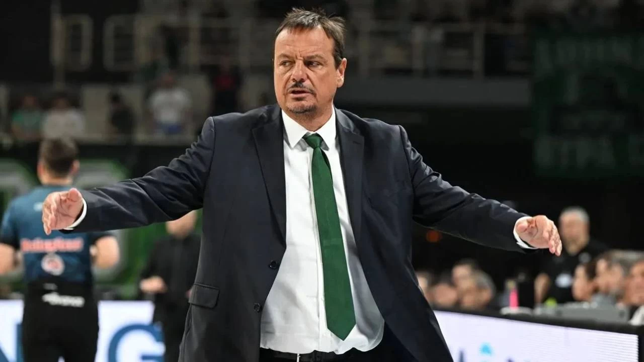 Anadolu Efes, Ergin Ataman'a karşı