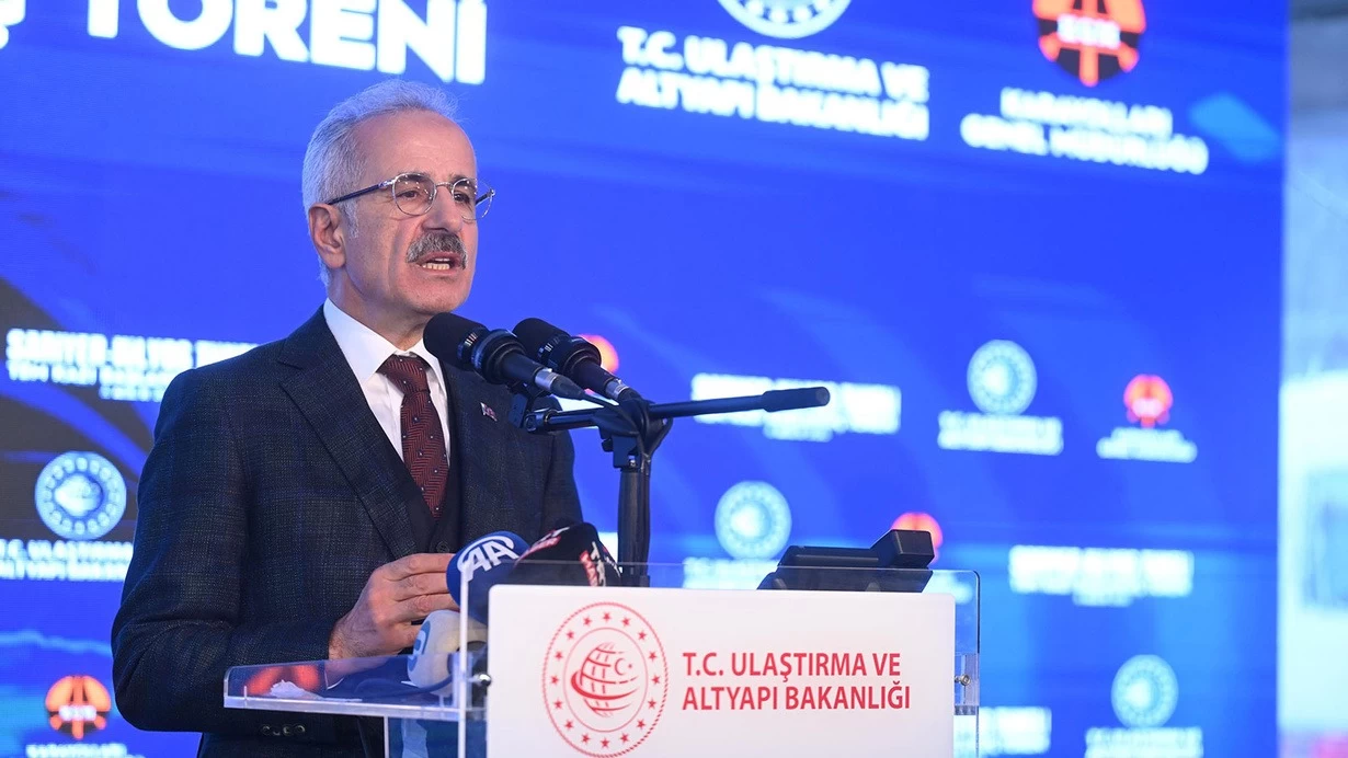 Bakan Uraloğlu açıkladı: Yeni havalimanı geliyor