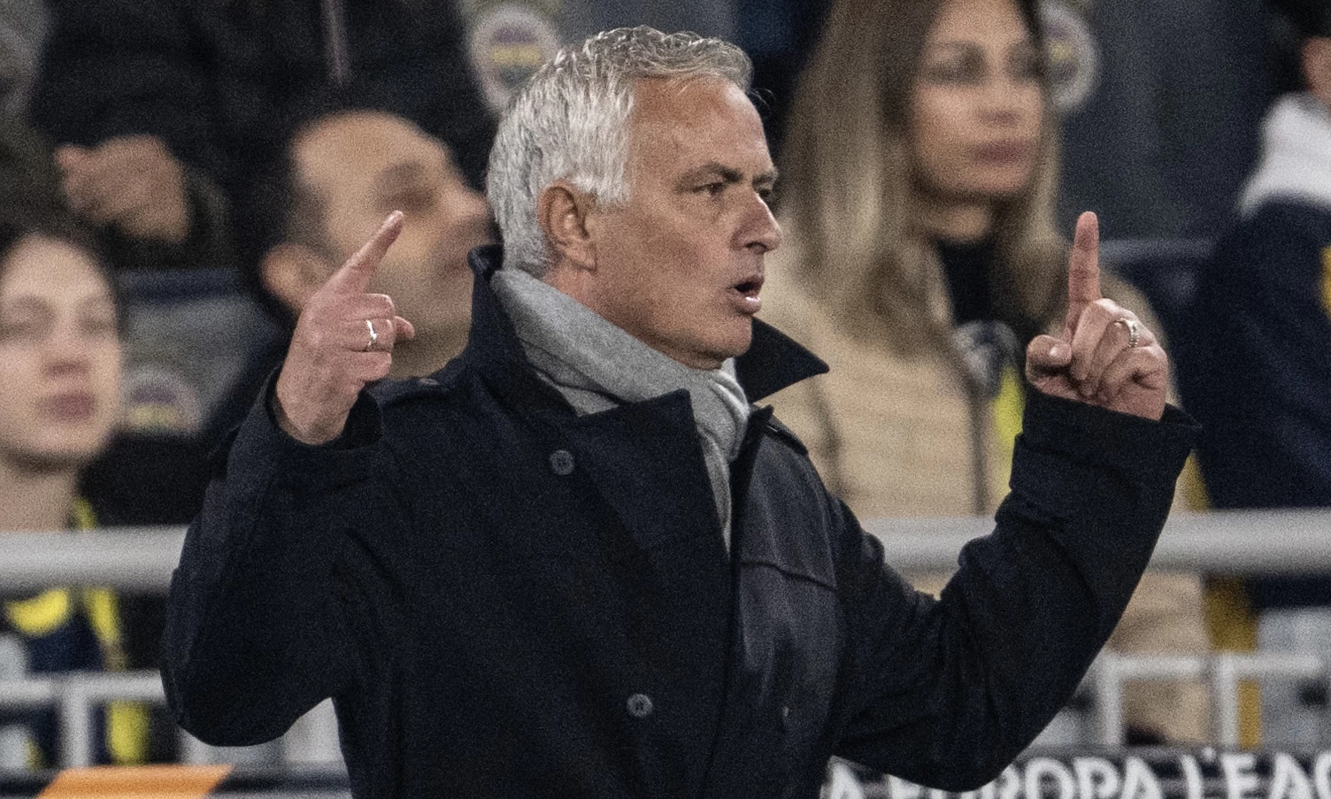 Mourinho: "Bizim hatamız maça mâl oldu"